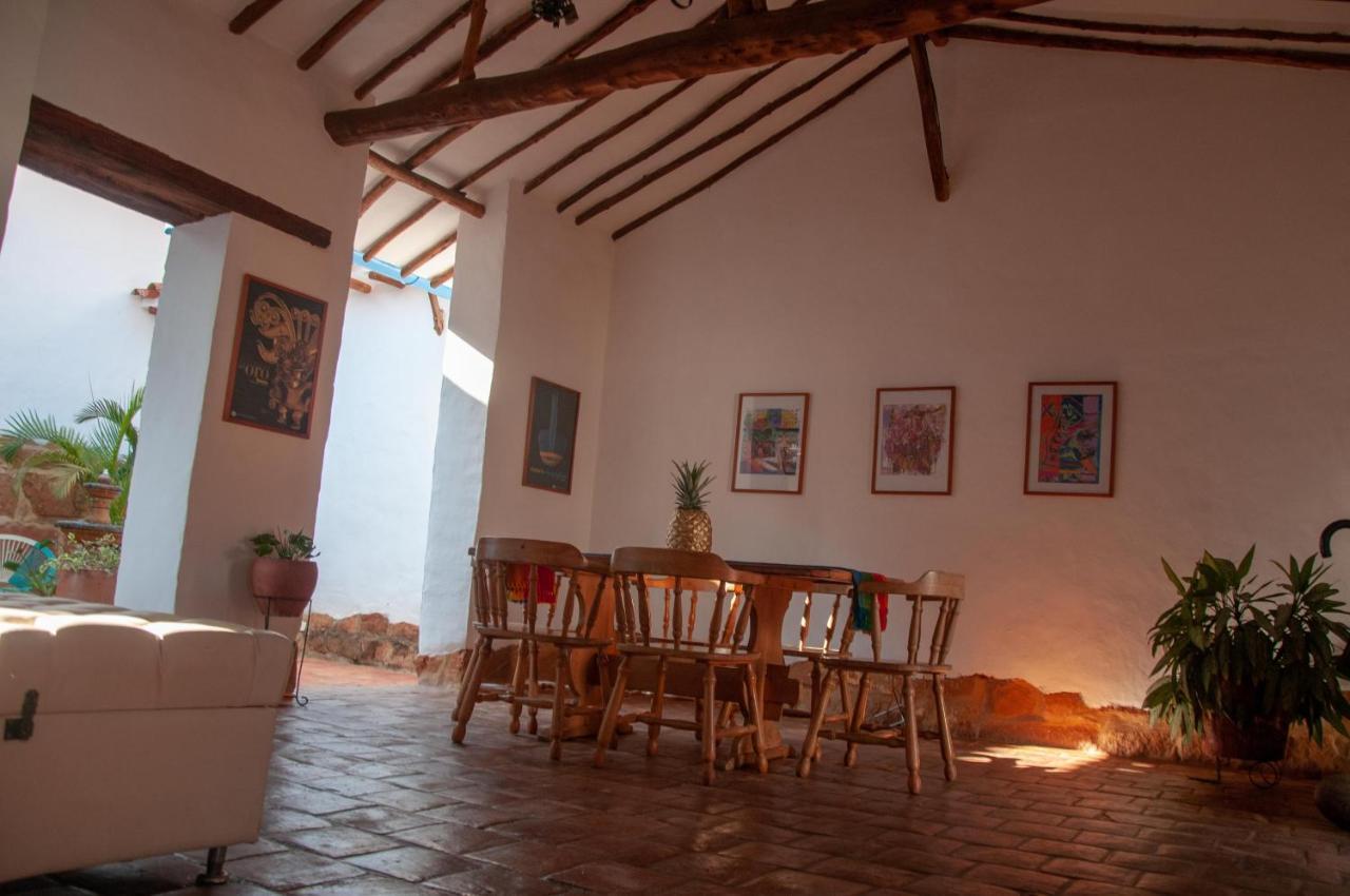 La Juanita Hostel Barichara Buitenkant foto